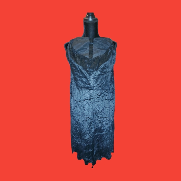 Ryan Keith Vintage Dress - Picture 2 of 3